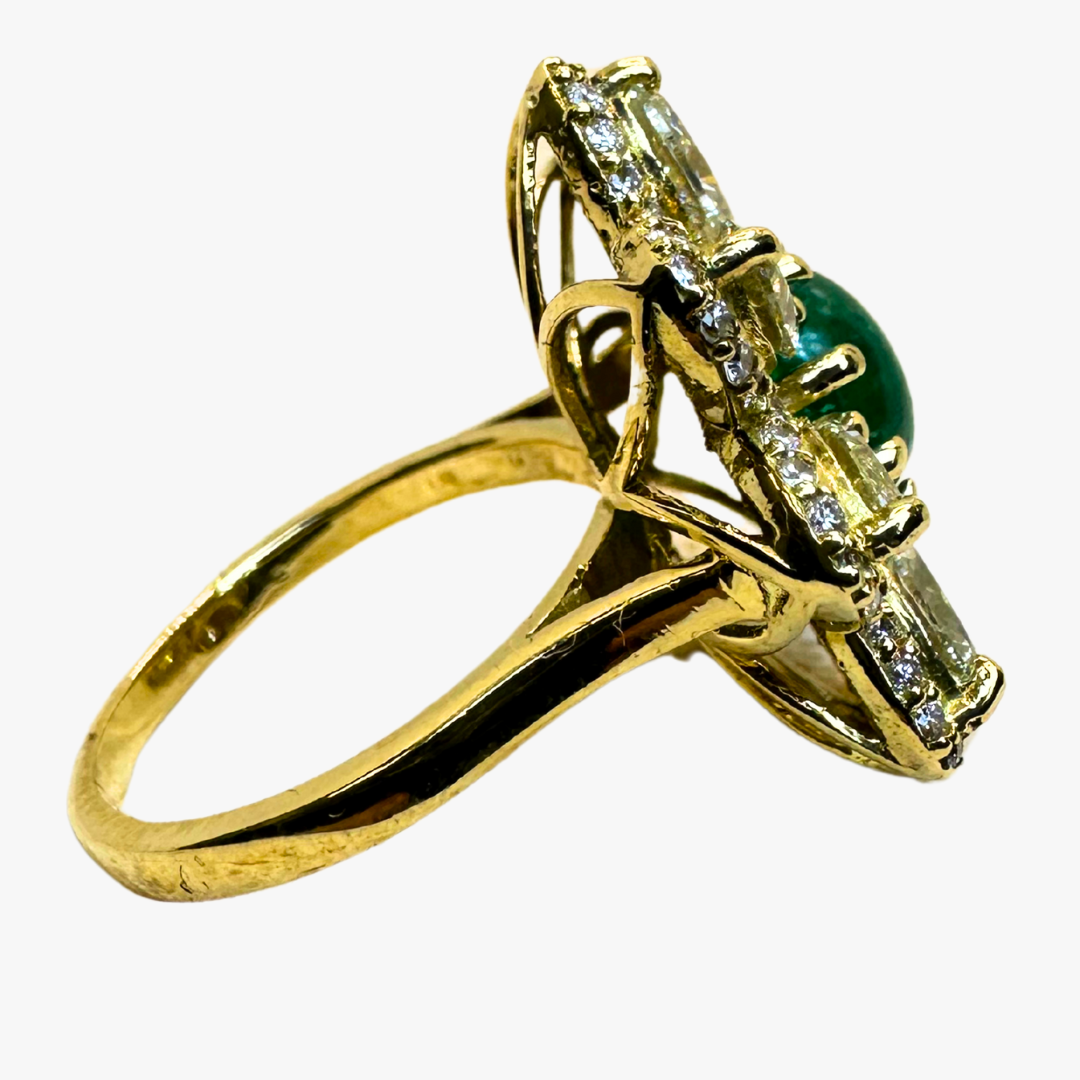 18ct Yellow Gold Ring- Untreated Emerald - Natural Diamonds - K 1/2