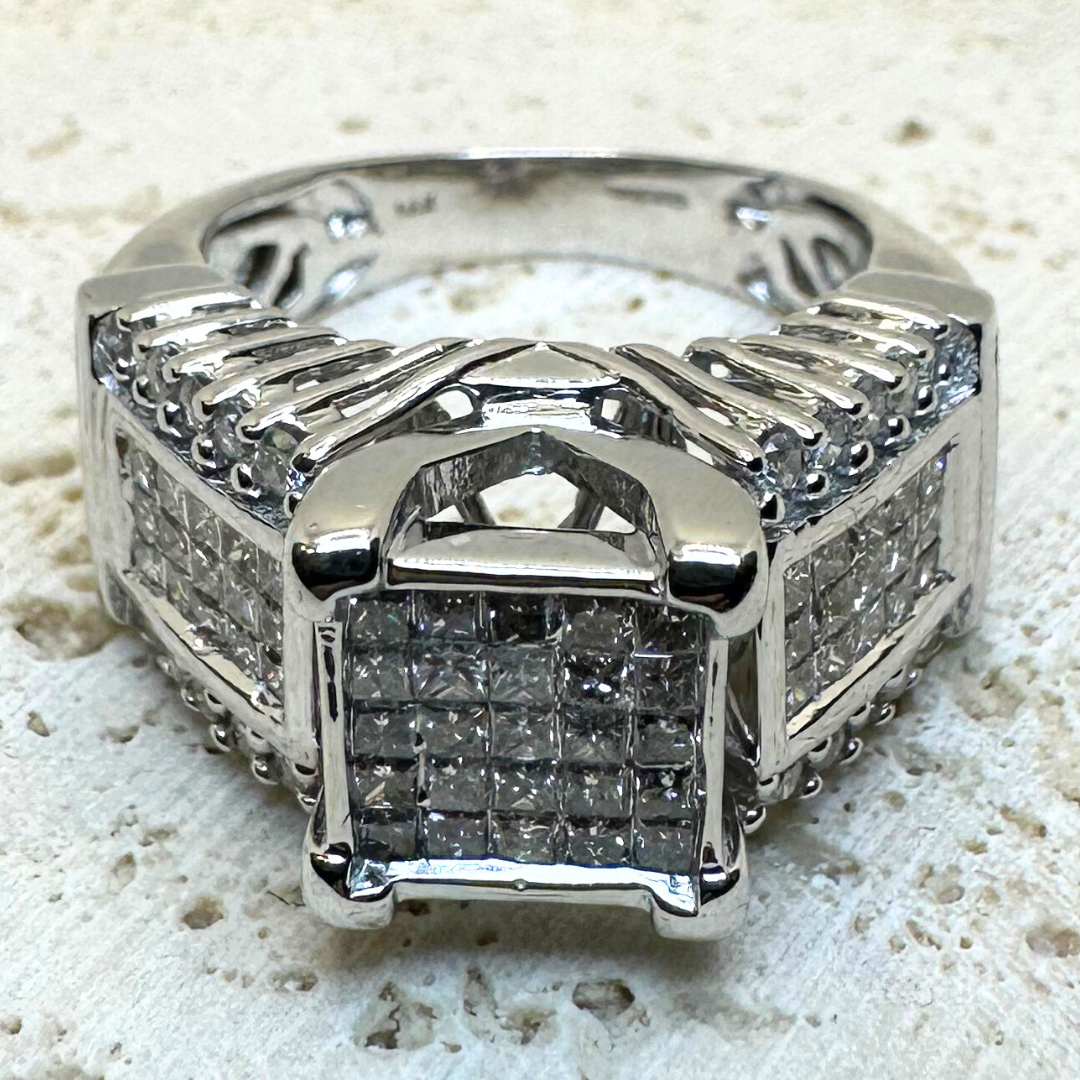 14ct White Gold Ring - Natural Diamonds - Size O 1/2 - Unisex