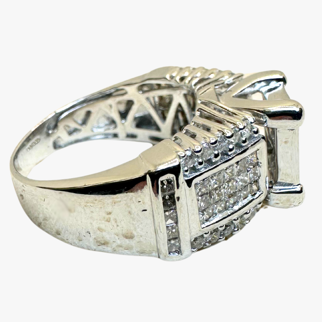 14ct White Gold Ring - Natural Diamonds - Size O 1/2 - Unisex