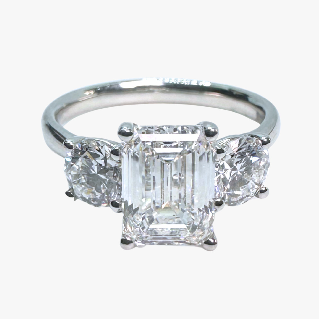 Emerald Trilogy Ring GIA D/VS1 1.01cts