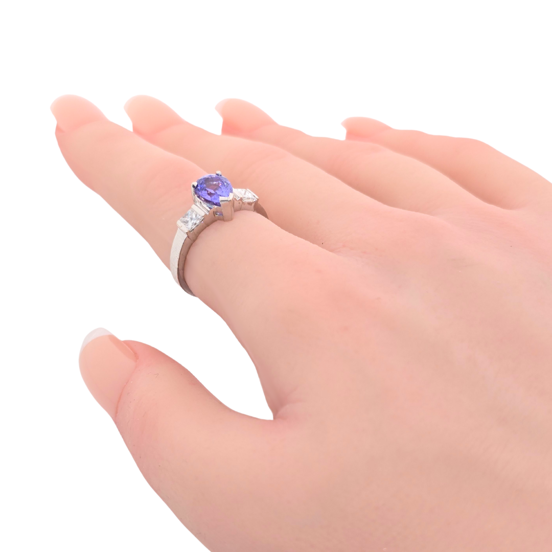 18kt White Gold Pear Cut Tanzanite & Diamond Ring 1.3tcw