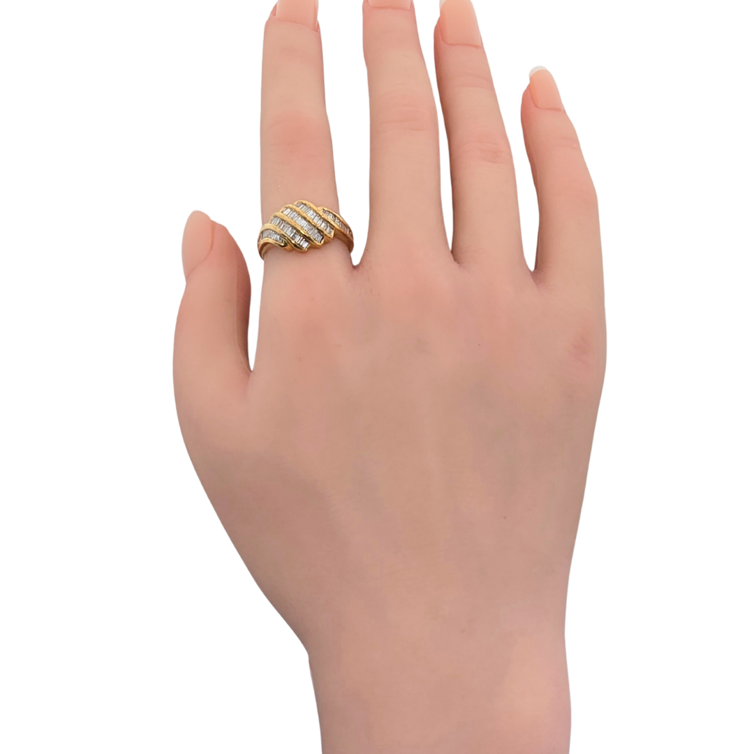 Radiant 14kt Yellow Gold Diamond Ring 0.5cts Baguette Diamonds