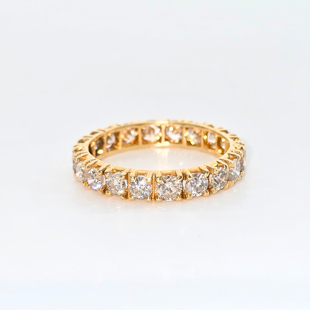 18kt Yellow Gold Round Diamond Eternity Ring