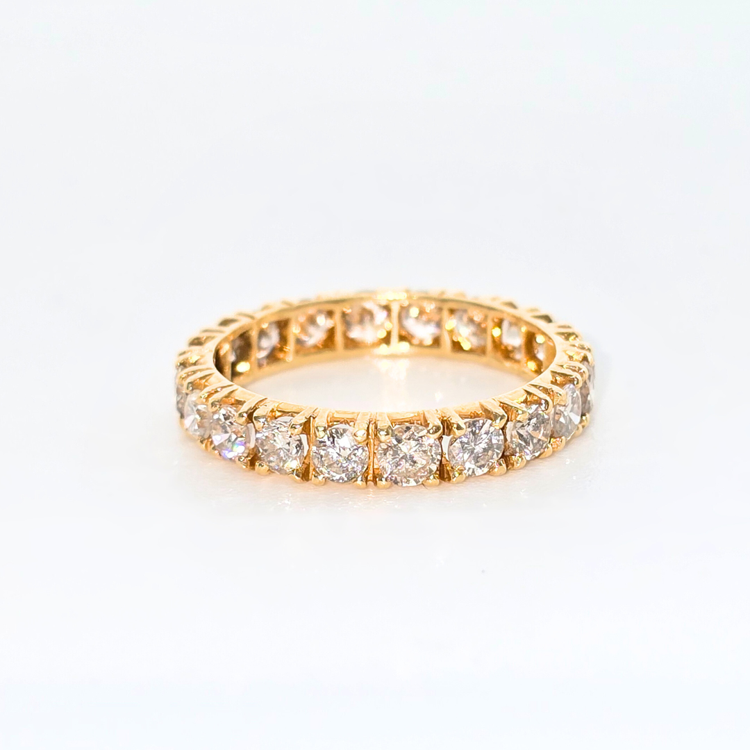 18kt Yellow Gold Round Diamond Eternity Ring
