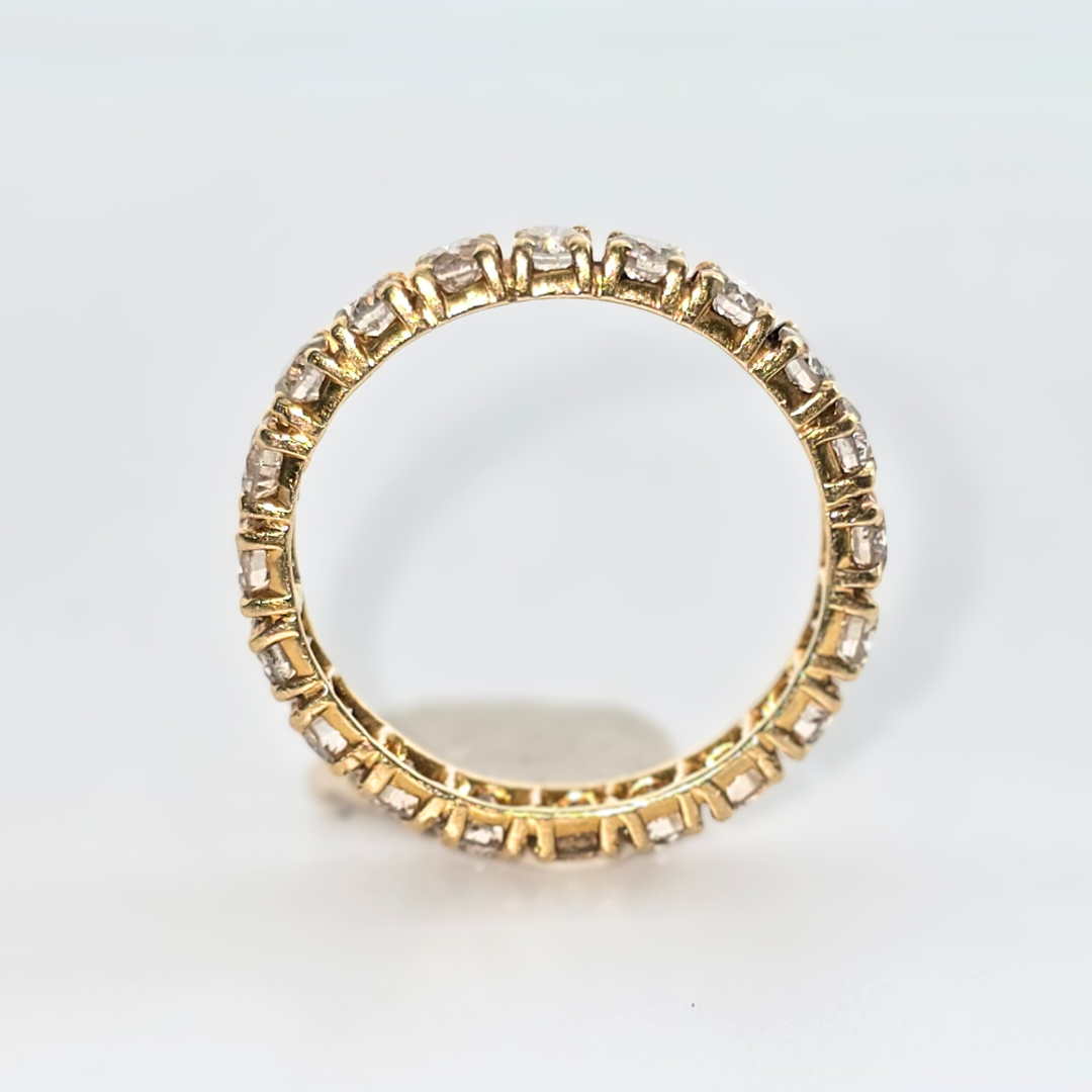 18kt Yellow Gold Round Diamond Eternity Ring