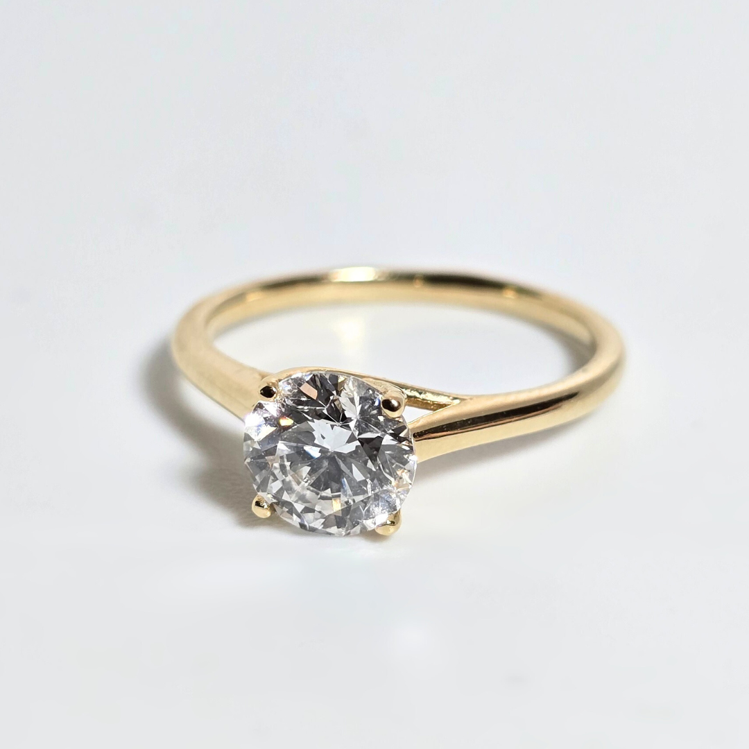 Round Brilliant 1.17ct Lab Created Diamond Solitaire Engagement Ring in 14ct Yellow Gold