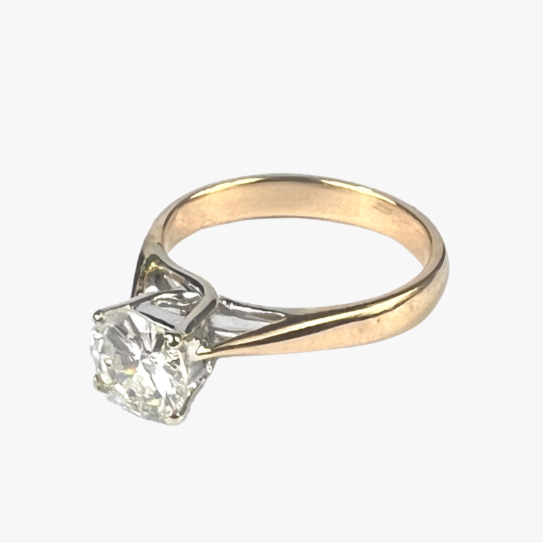 Round Solitaire Ring