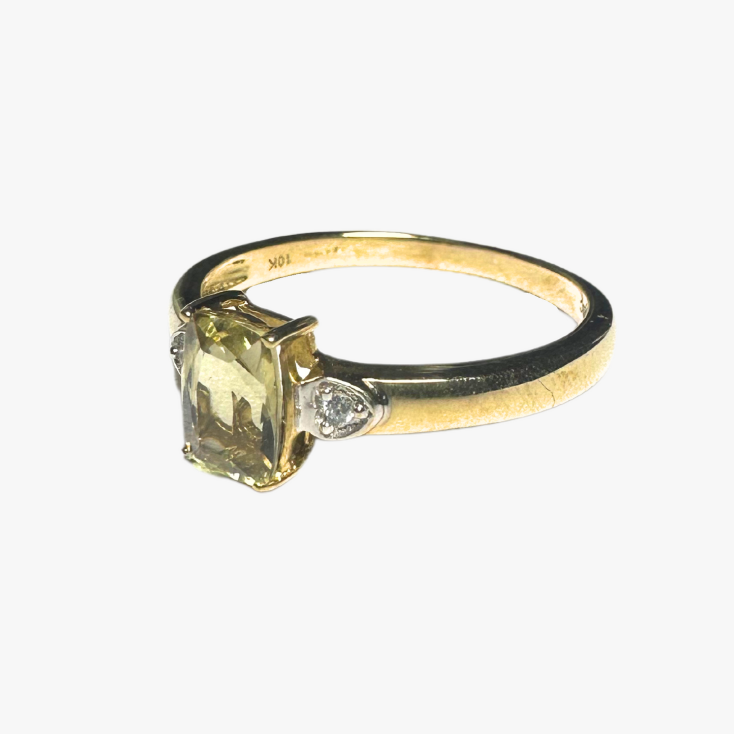 Elegant Three-Stone Ring