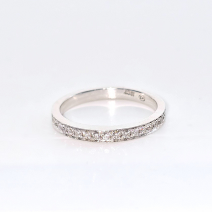 Women’s Diamond Band Ring in 18kt White Gold