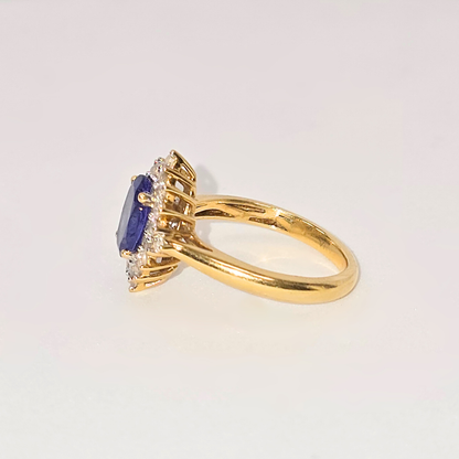 2ct Natural Oval Tanzanite & Diamond Ring in 18K Yellow Gold – Vintage Ring