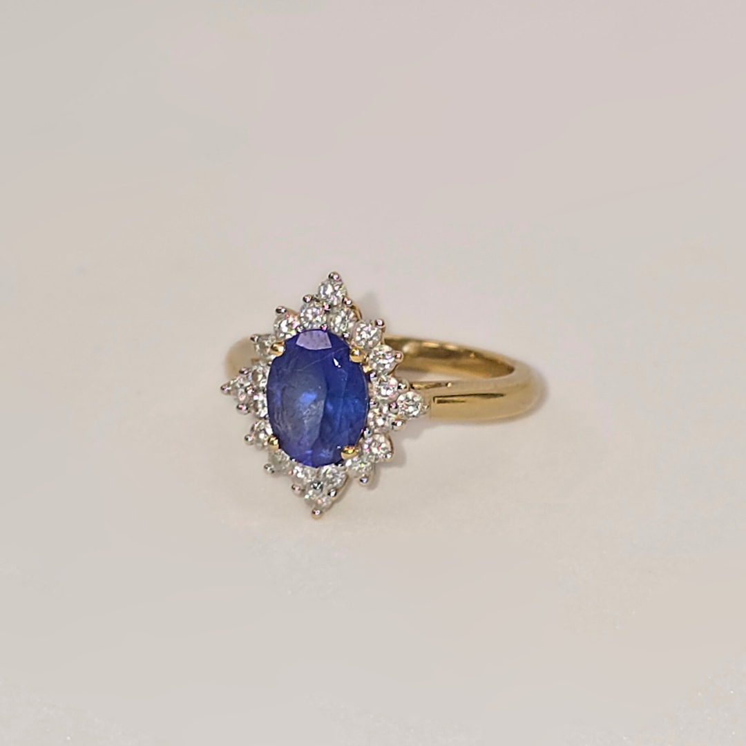 2ct Natural Oval Tanzanite & Diamond Ring in 18K Yellow Gold – Vintage Ring