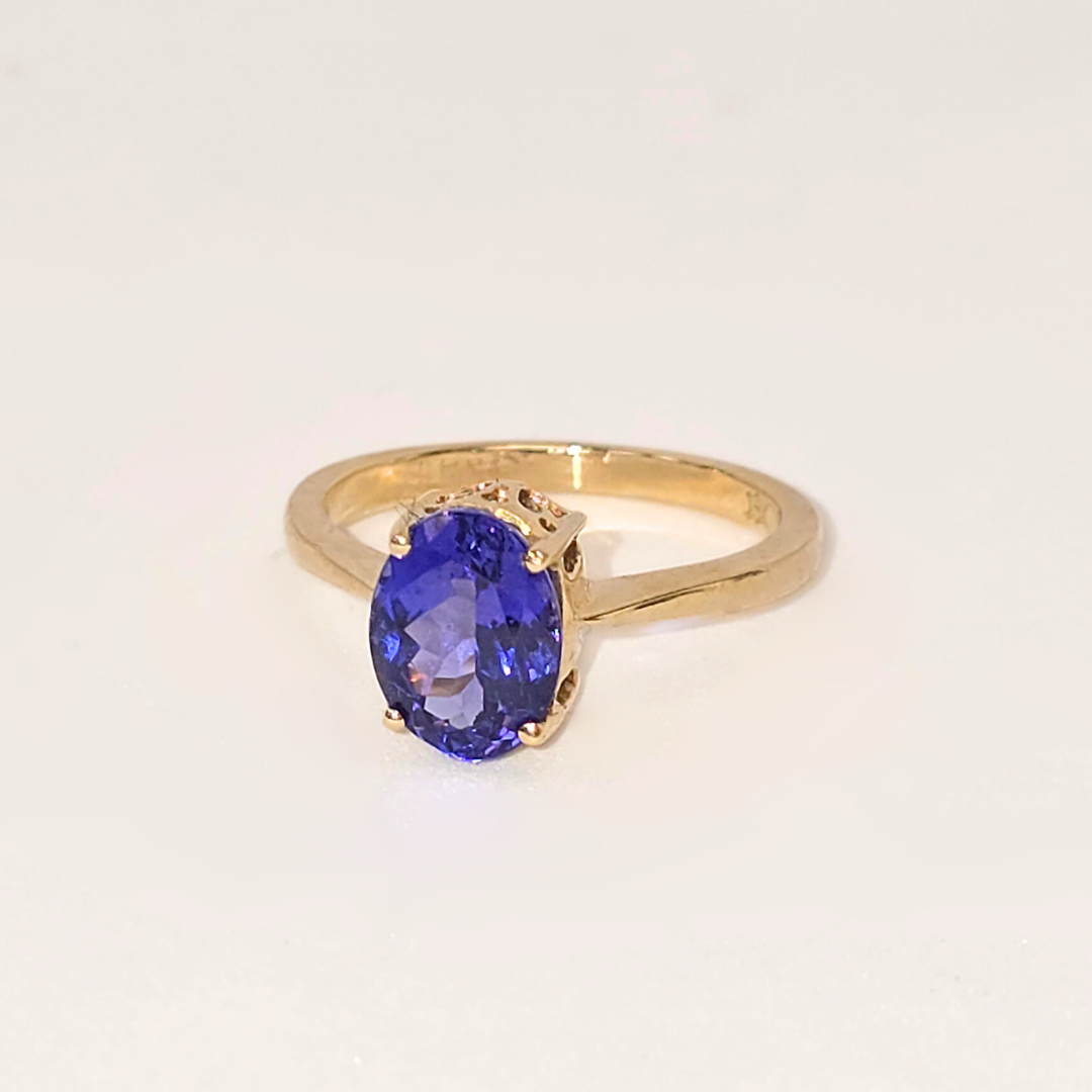 1.7ct Oval Cut Tanzanite Solitaire Ring in 18ct Yellow Gold
