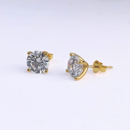 4.08ct round lab diamond stud earring left side view, 18ct yellow gold setting