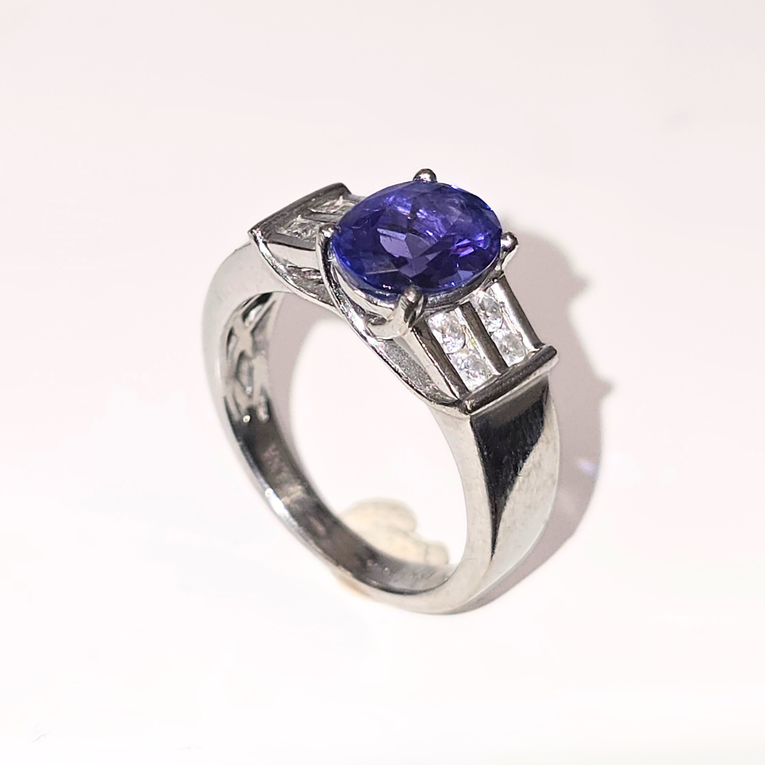 1.9ct Natural Oval Tanzanite & Diamond Ring in 18K White Gold – Solitaire with Accents